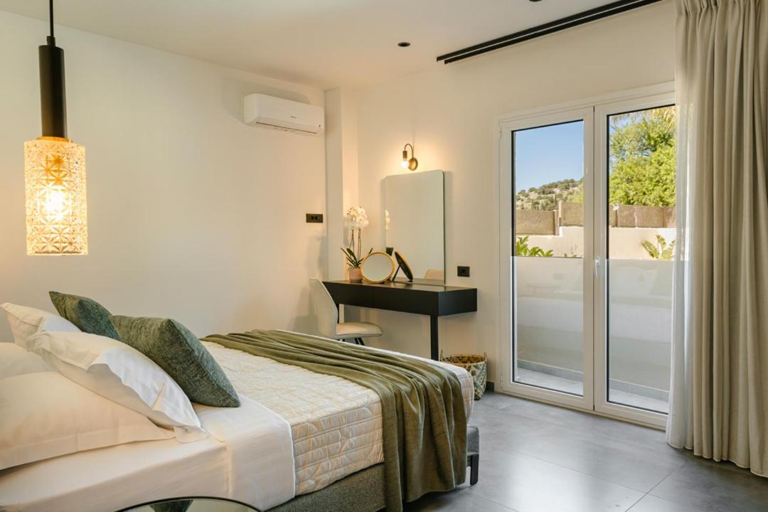 X Luxury Suites Argostolion Exterior foto